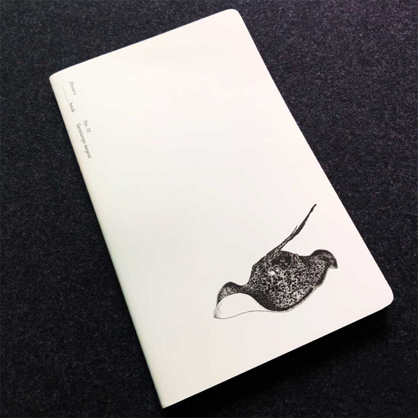 퐁당닷컴,어반다이브 친환경 방수 로그북,나무를 베지 않고 미네랄 종이로 만든 생분해 친환경 로그북,어반다이브,스쿠버 acc > 로그북, 교재 > 로그북